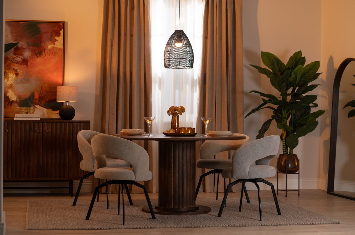 dining-table-dilemmas-round-vs-rectangle