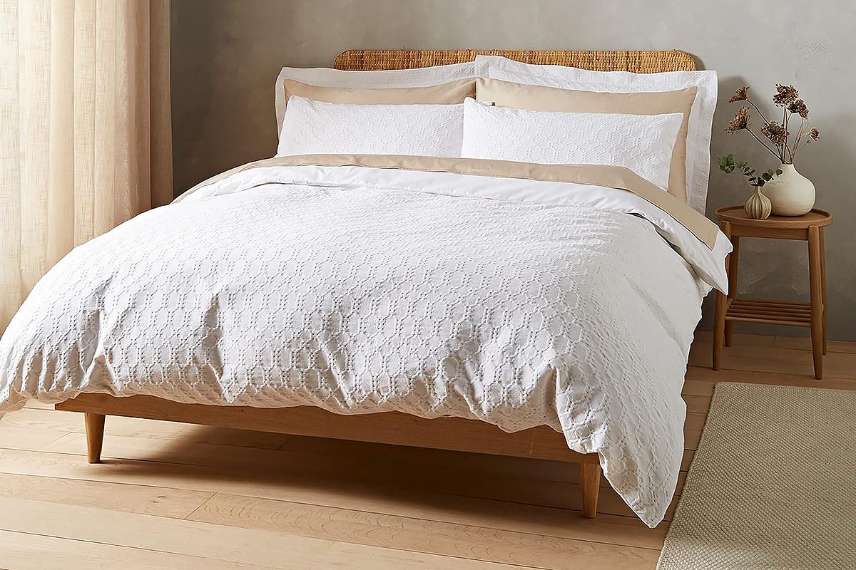Bianca Waffle Cotton Circle King Duvet Set White