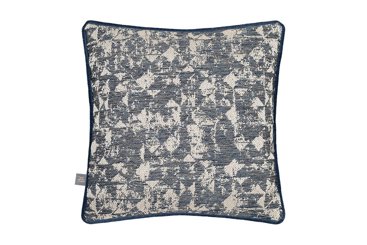 joni-cushion-blue-43x43cm-1