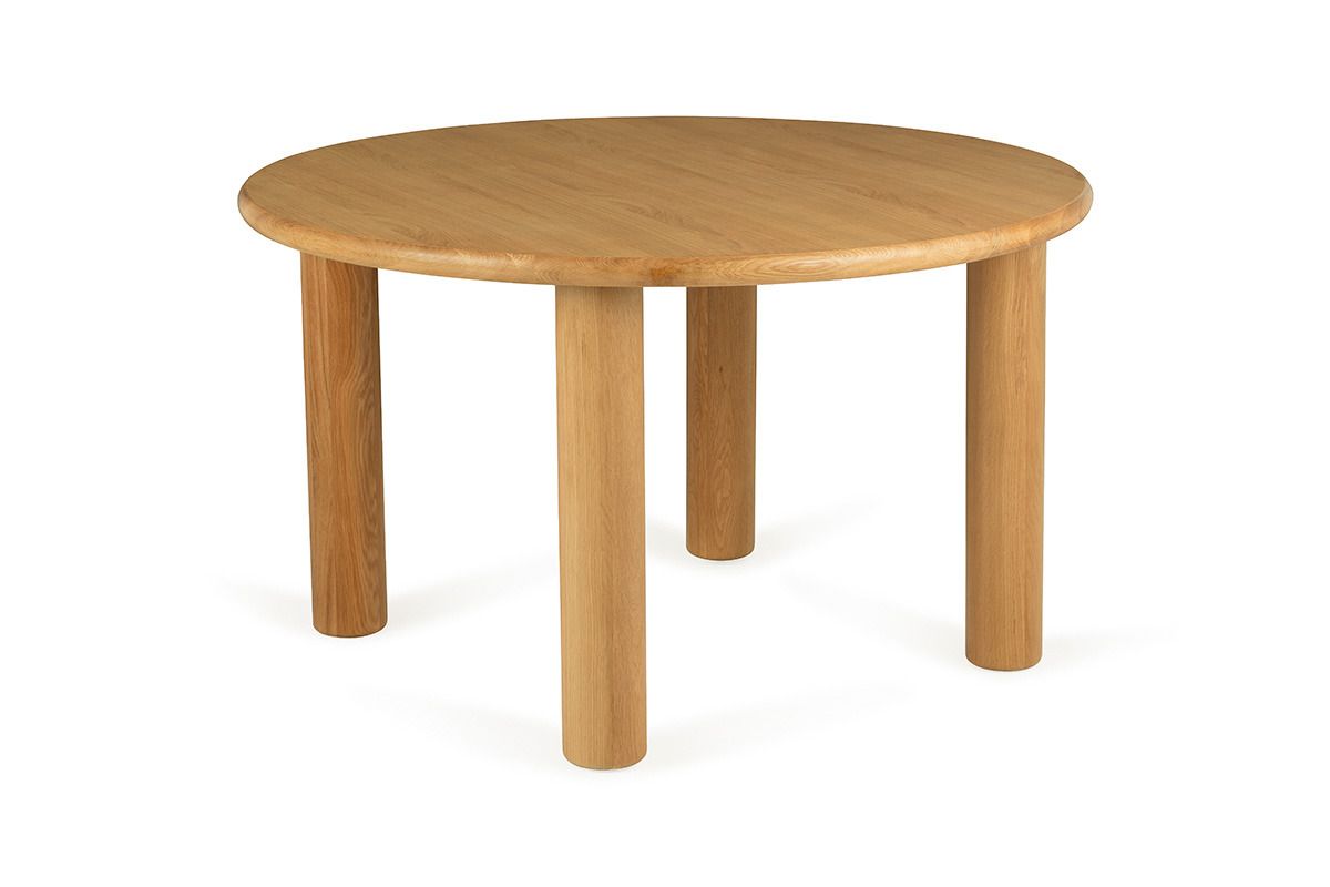 Munroe Oak Round Dining Table 1_3M