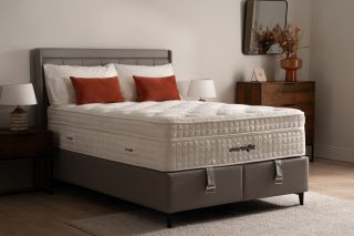 Evernight Natural Silk Elegance 5ft King Mattress